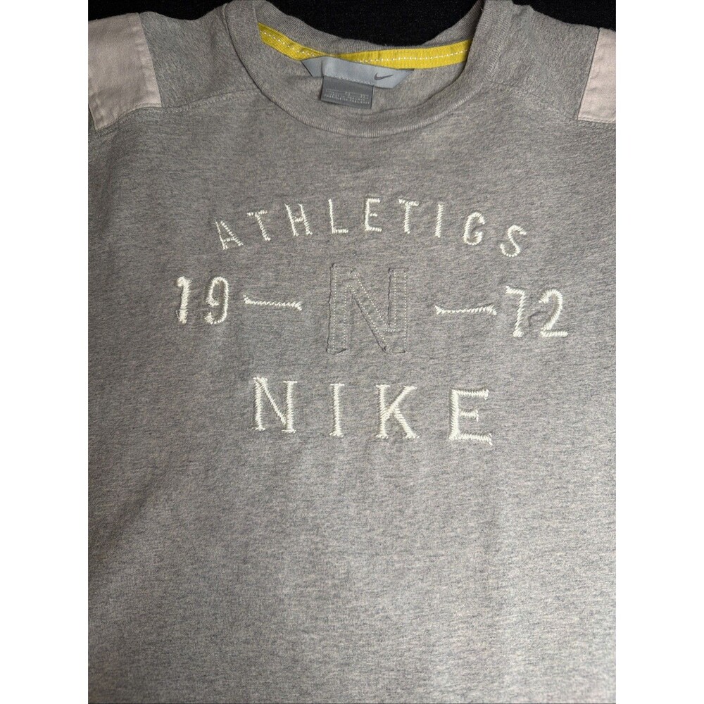 Vintage Nike Athletics 1972 Embroidered Spellout T-Shirt Gray Mens Size XL -201